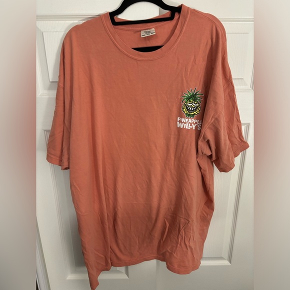 Comfort Colors “Pineapple Willys” PEACH Size 2X Women’s T-Shirt - Picture 1 of 2